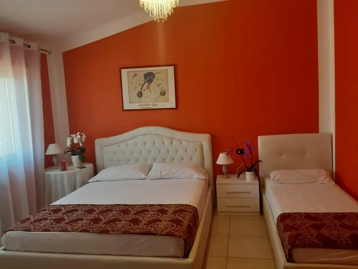 Bed and Breakfast Da Laura Lucca Italia